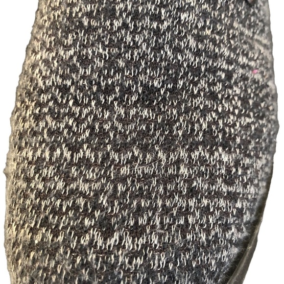 BOBS from Skechers Women's Keepsakes Delight Slipper Sweater Knit Gray Sz. 7.5 - Picture 6 of 7